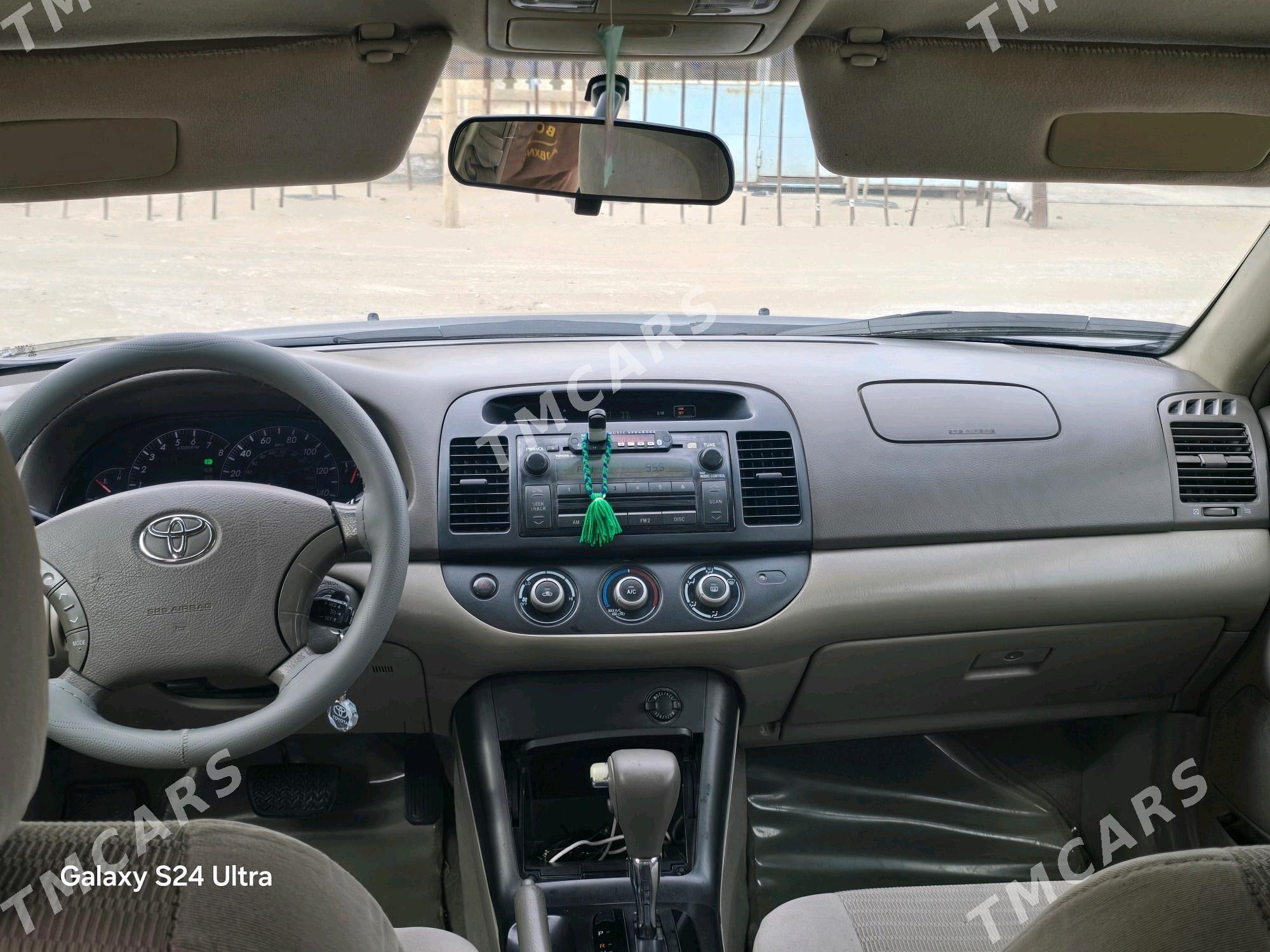 Toyota Camry 2005 - 165 000 TMT - Гумдаг - img 6