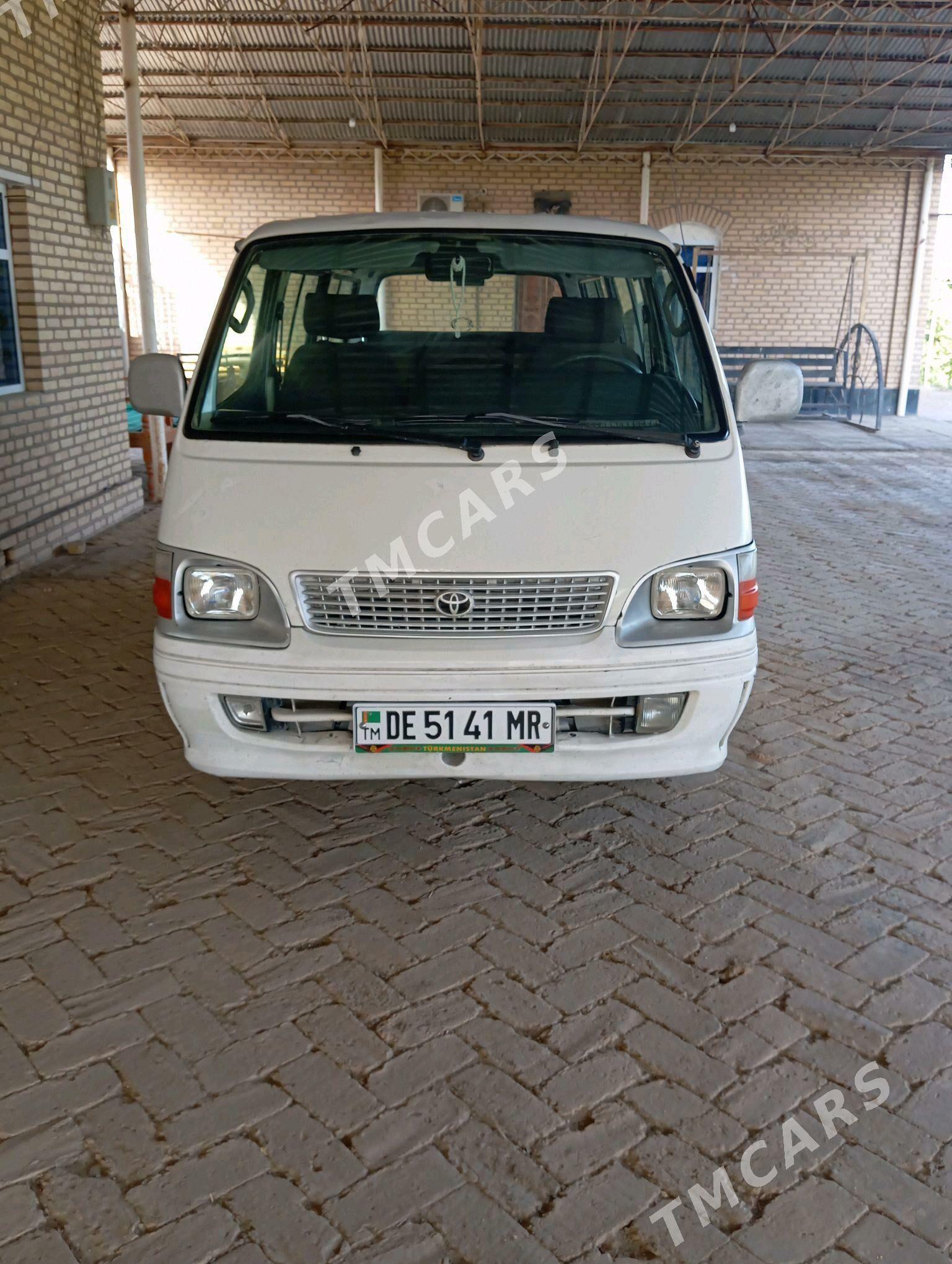 Toyota Hiace 2004 - 150 000 TMT - Mary - img 6