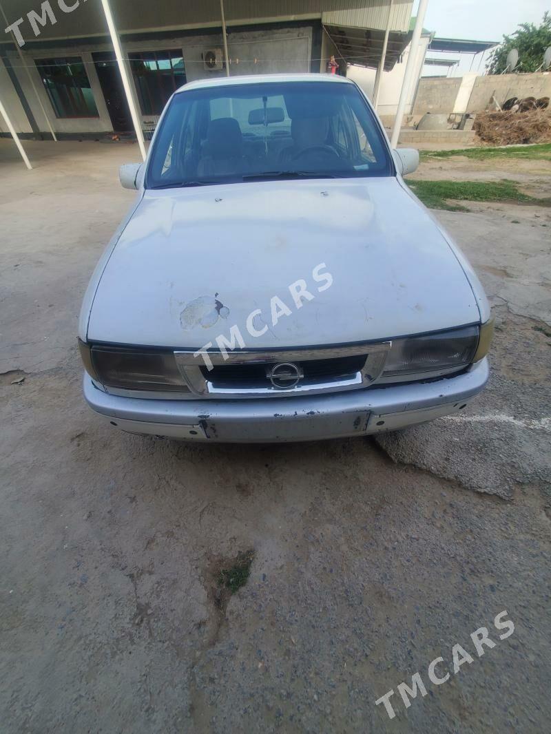 Opel Vectra 1993 - 20 000 TMT - Бузмеин - img 6