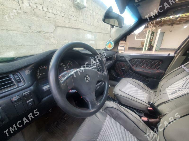Opel Vectra 1993 - 20 000 TMT - Бузмеин - img 4