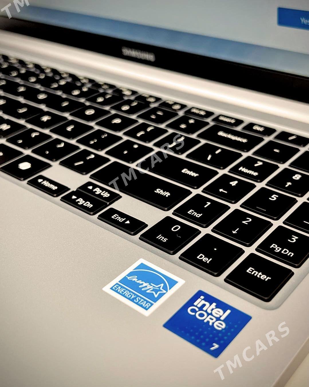Galaxy Book 4/Core 7/RAM 16GB - Ашхабад - img 4