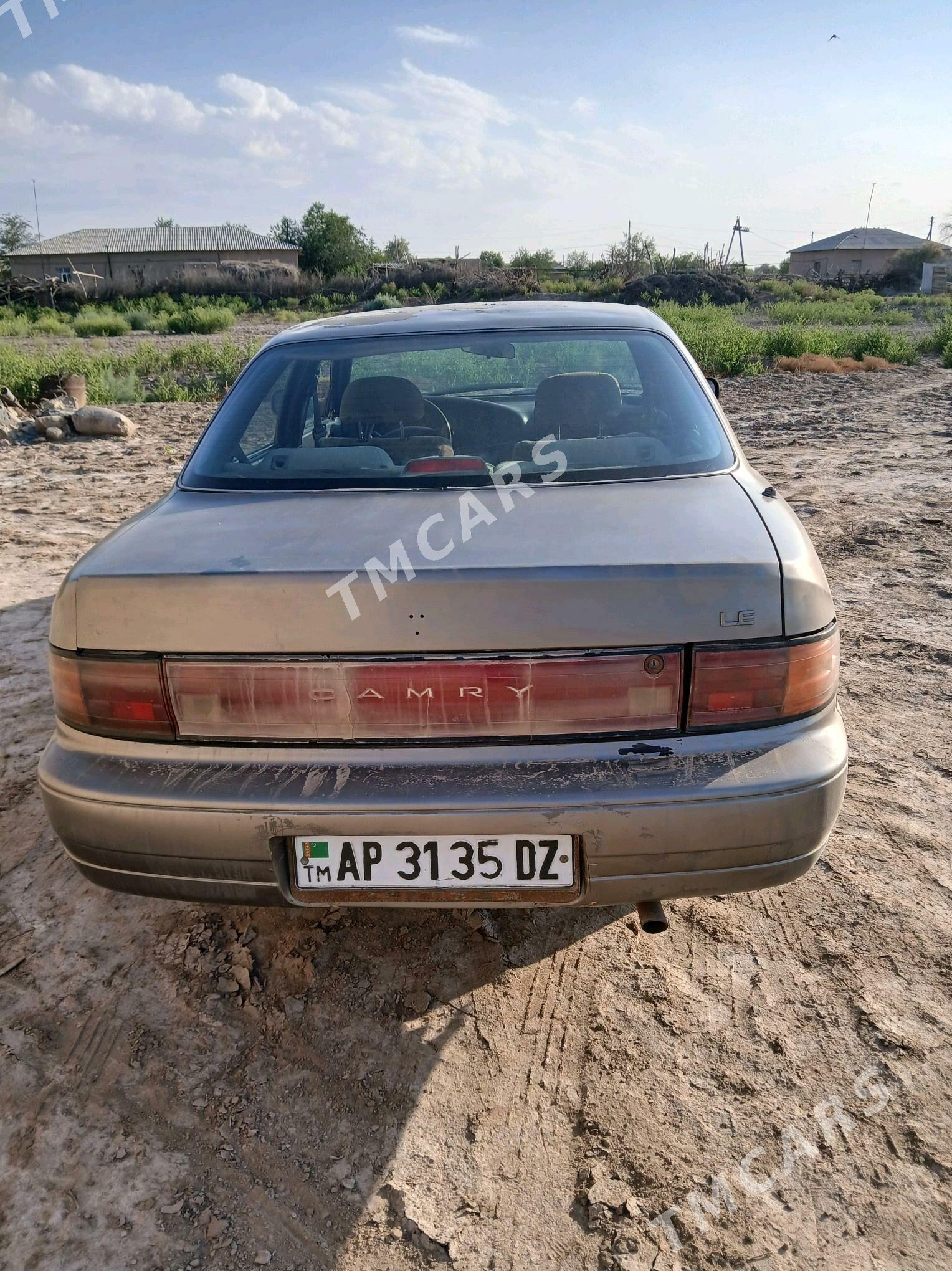Toyota Camry 1994 - 70 000 TMT - етр. Туркменбаши - img 6