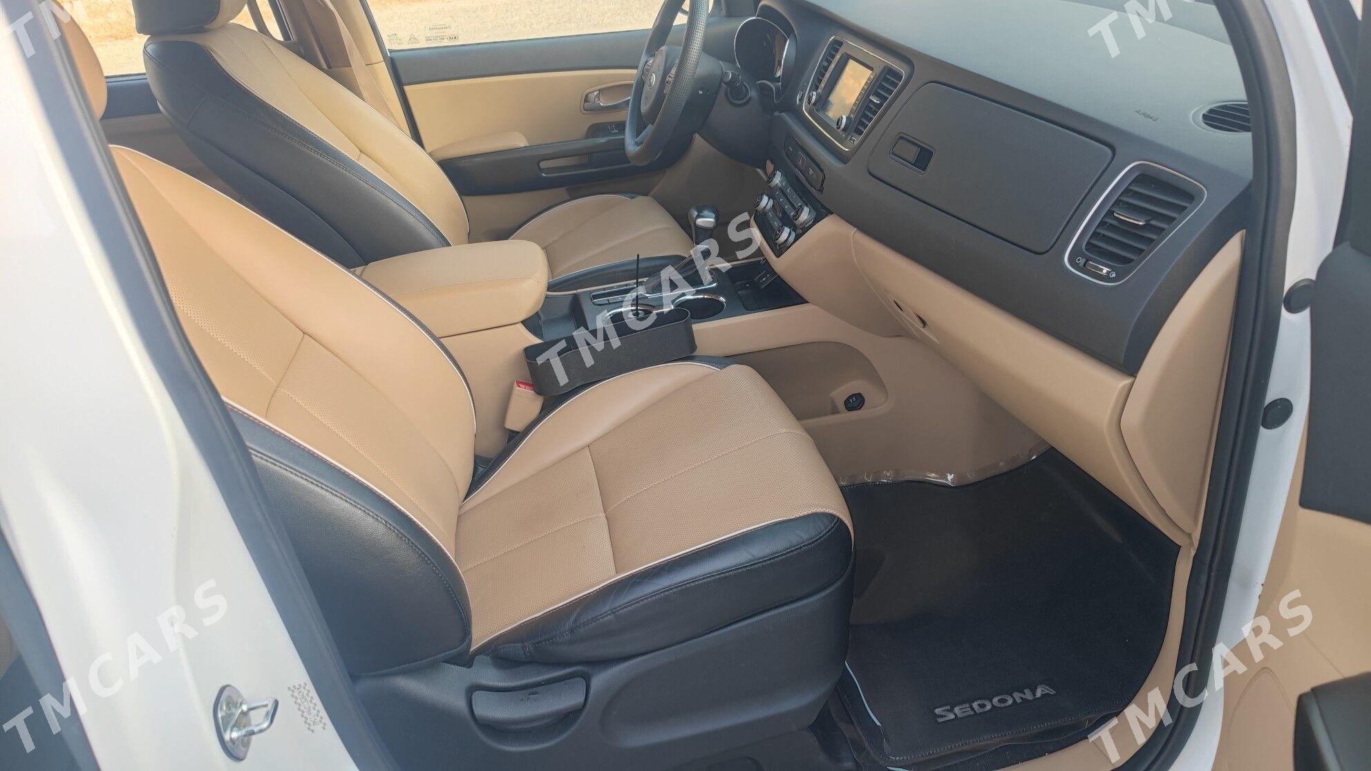 Kia Sedona 2020 - 365 000 TMT - Aşgabat - img 7