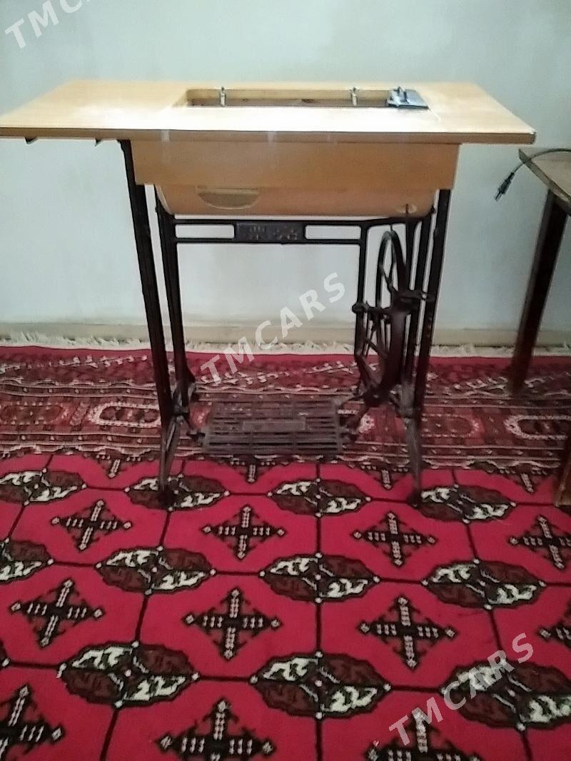 Tikin maşynyň aýagy - Gurbansoltan Eje - img 3