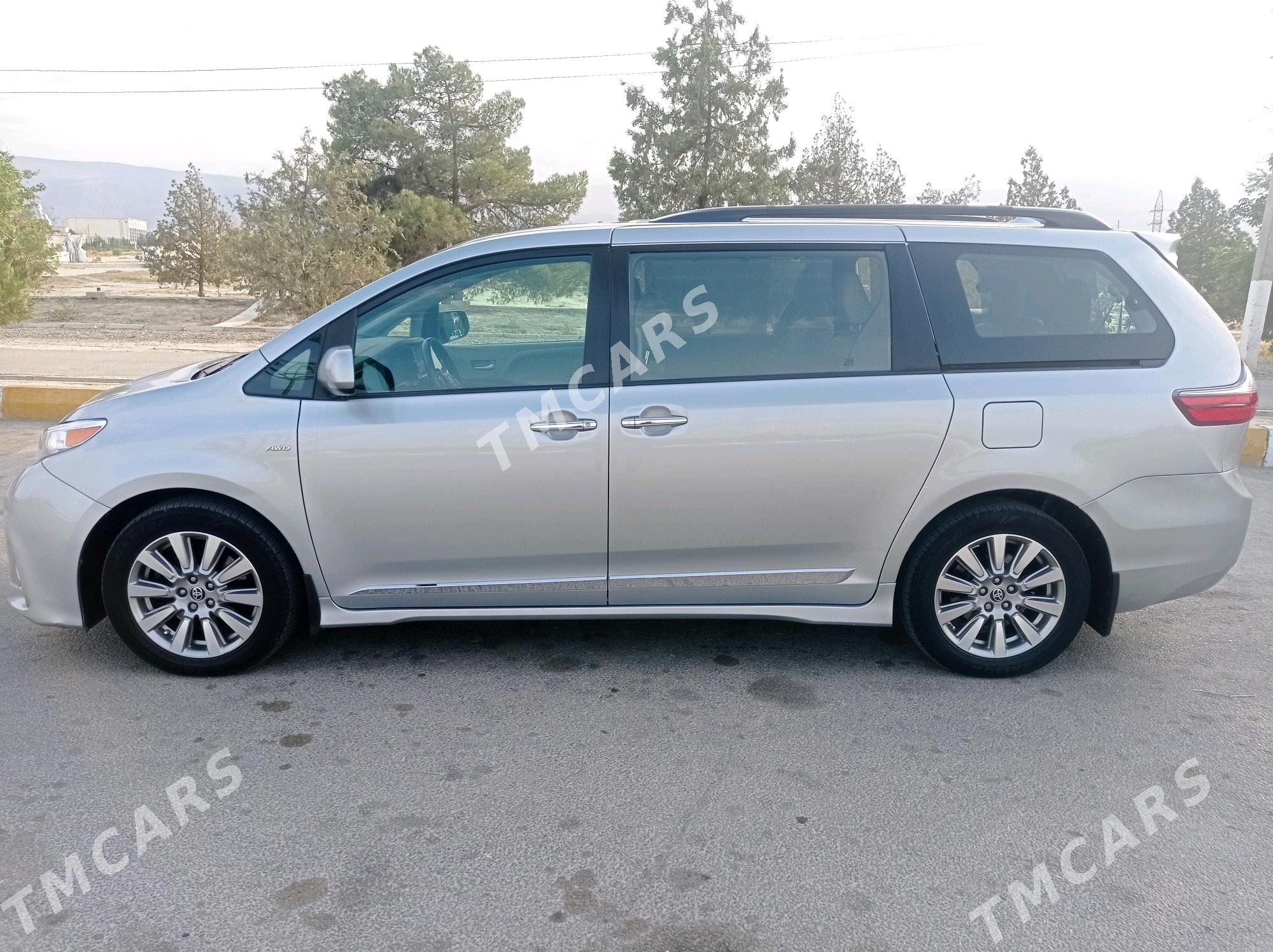 Toyota Sienna 2020 - 500 000 TMT - Ашхабад - img 3