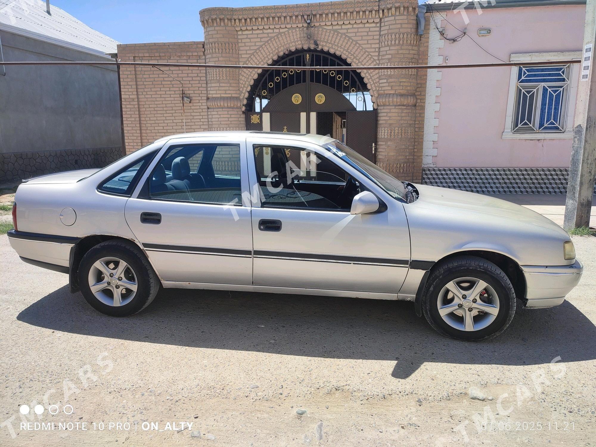 Opel Vectra 1991 - 40 000 TMT - Мары - img 4