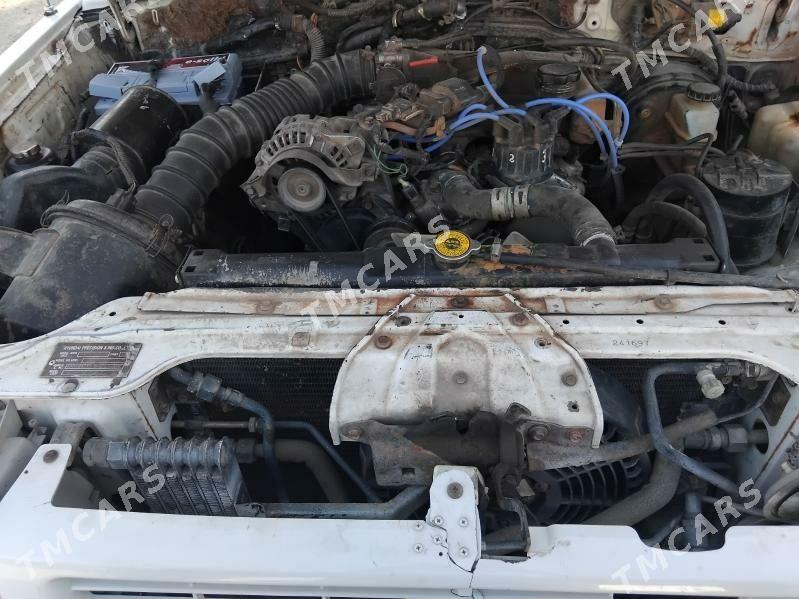 Hyundai Galloper 1998 - 60 000 TMT - Туркменбаши - img 4