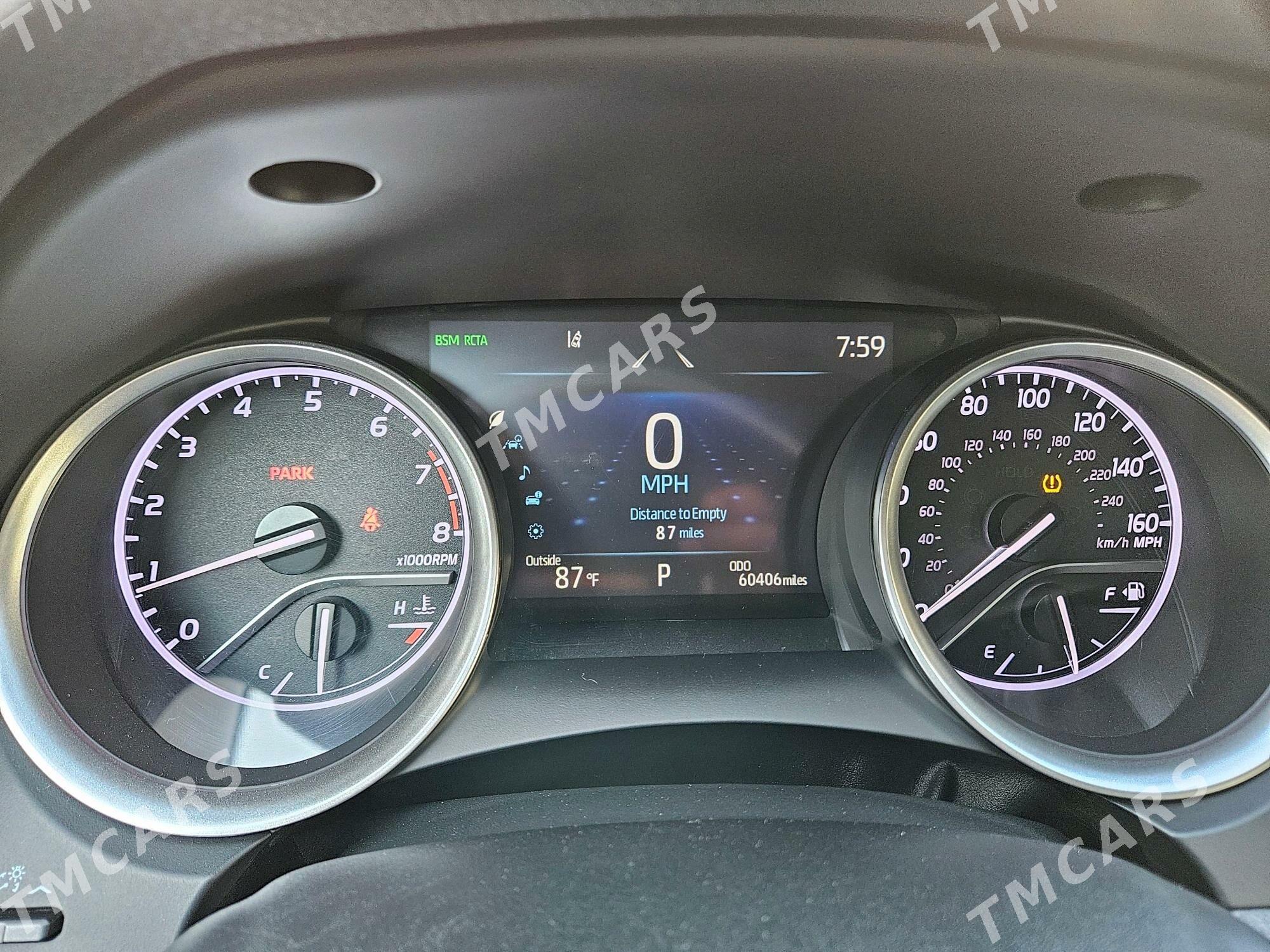 Toyota Camry 2021 - 530 000 TMT - Мир 4 - img 4