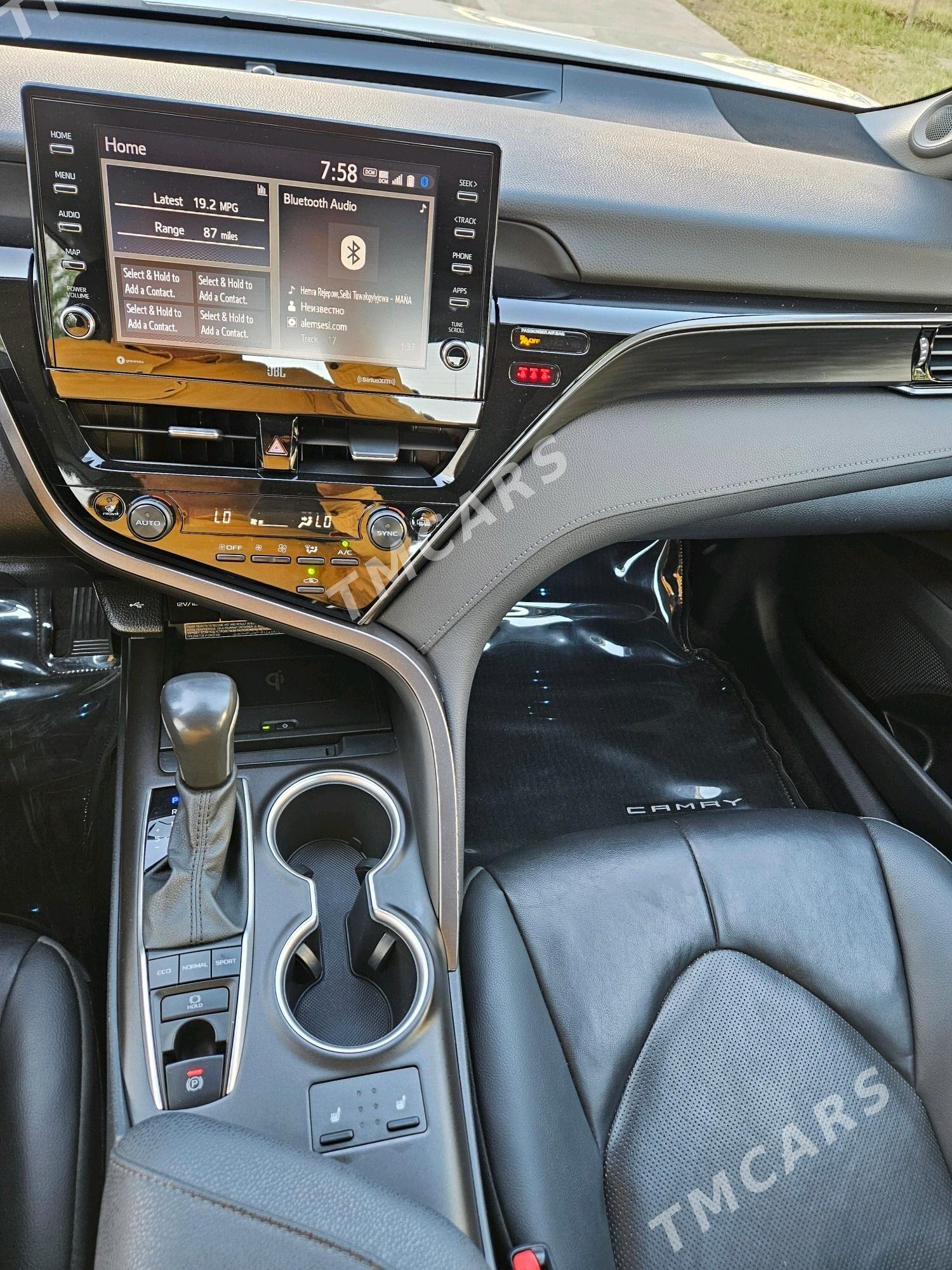 Toyota Camry 2021 - 530 000 TMT - Мир 4 - img 8