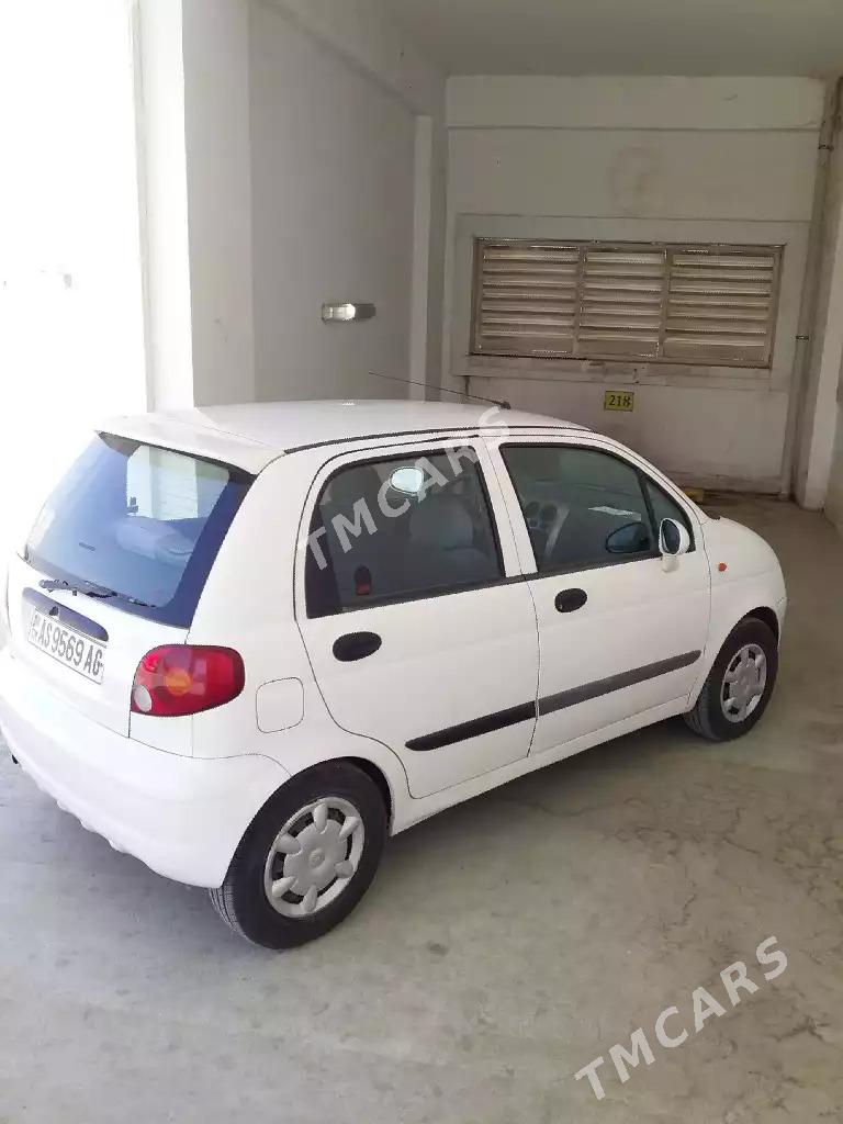 Daewoo Matiz 2004 - 52 000 TMT - 11 мкр - img 3