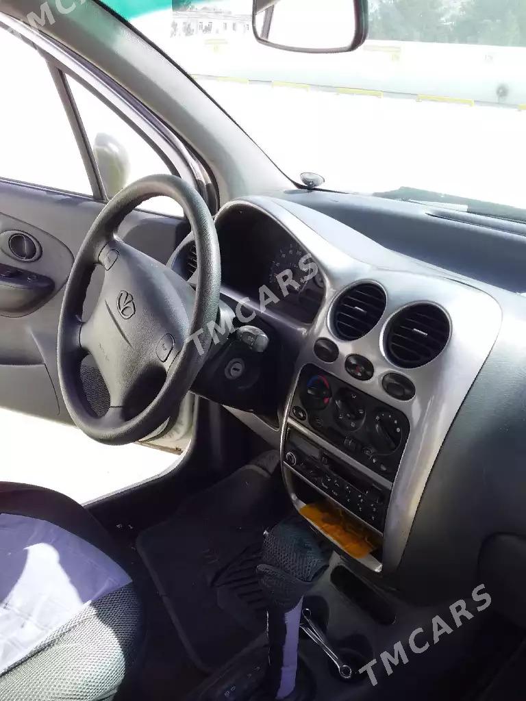 Daewoo Matiz 2004 - 52 000 TMT - 11 мкр - img 5