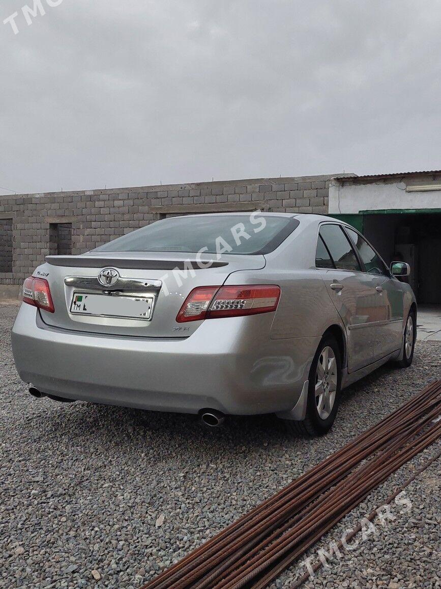 Toyota Camry 2006 - 160 000 TMT - Гызыларбат - img 3