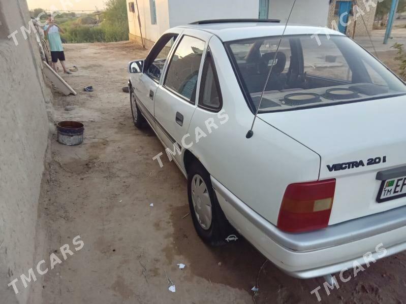 Opel Vectra 1990 - 32 000 TMT - Мургап - img 2