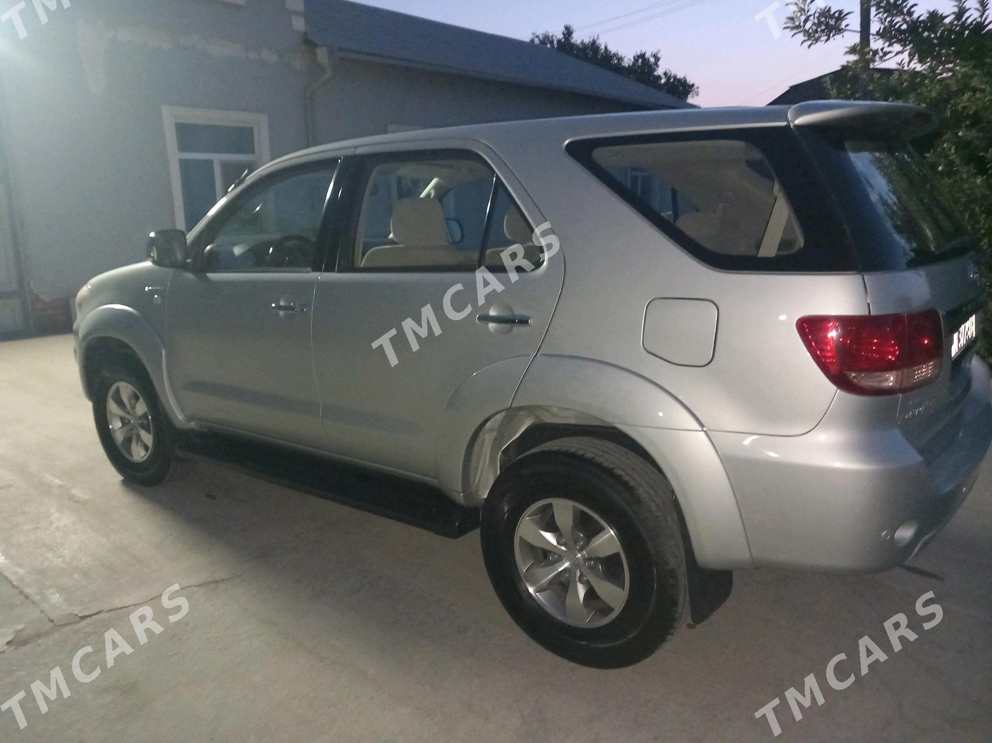 Toyota Fortuner 2008 - 265 000 TMT - Sakar - img 4