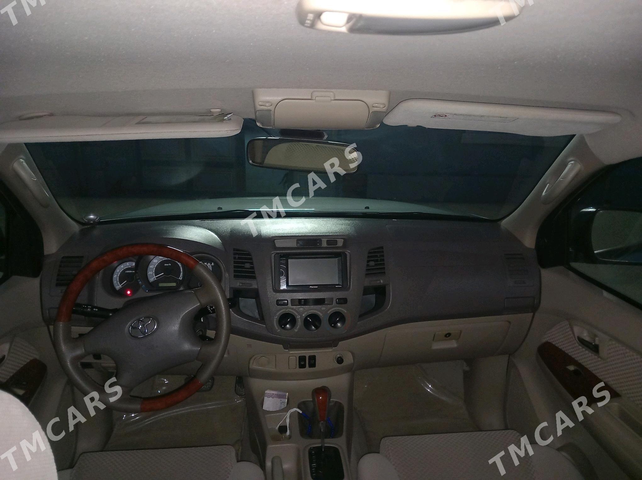 Toyota Fortuner 2008 - 265 000 TMT - Sakar - img 6