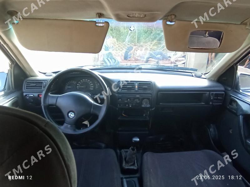 Opel Vectra 1992 - 32 000 TMT - Теджен - img 4