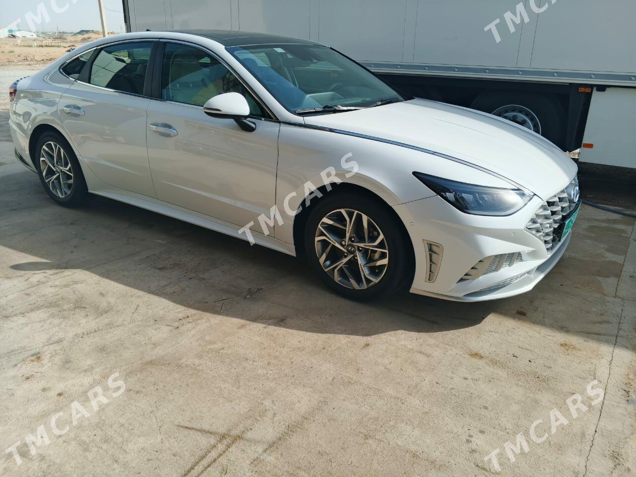 Hyundai Elantra 2022 - 340 000 TMT - Bedew - img 7