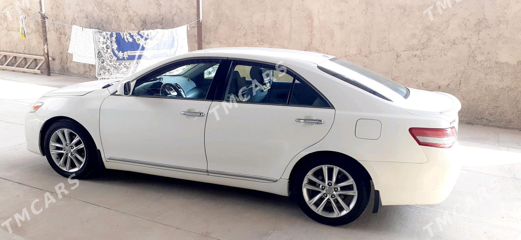 Toyota Camry 2010 - 160 000 TMT - Etrek - img 2
