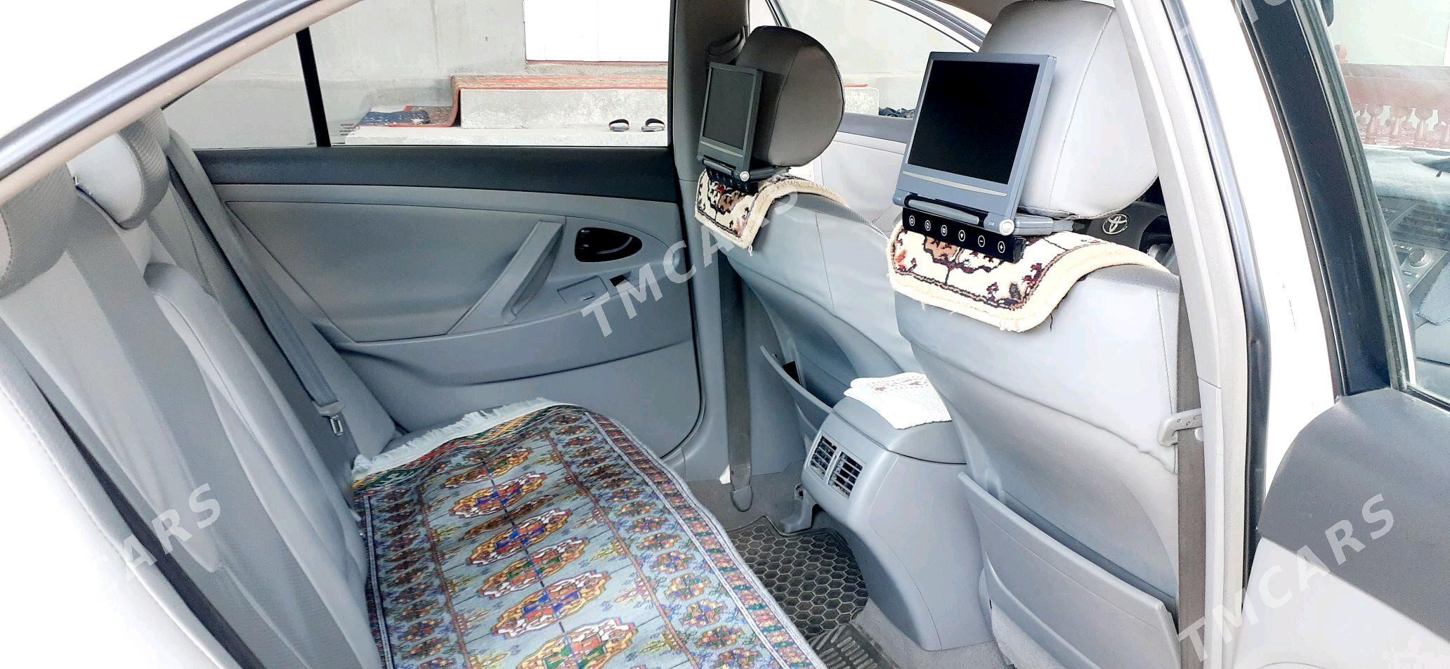 Toyota Camry 2010 - 160 000 TMT - Etrek - img 5