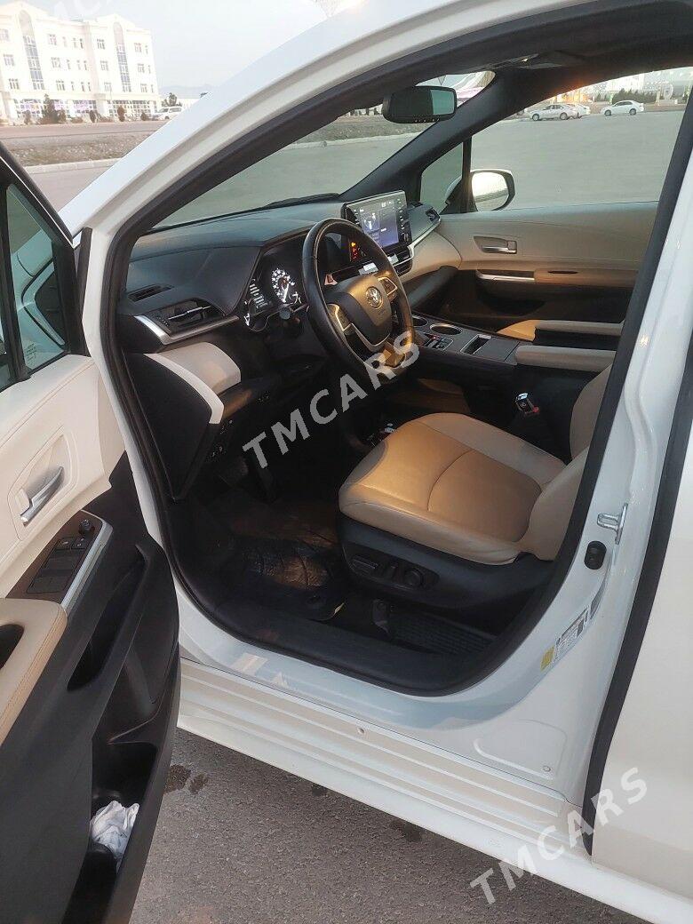 Toyota Sienna 2021 - 555 000 TMT - Aşgabat - img 5