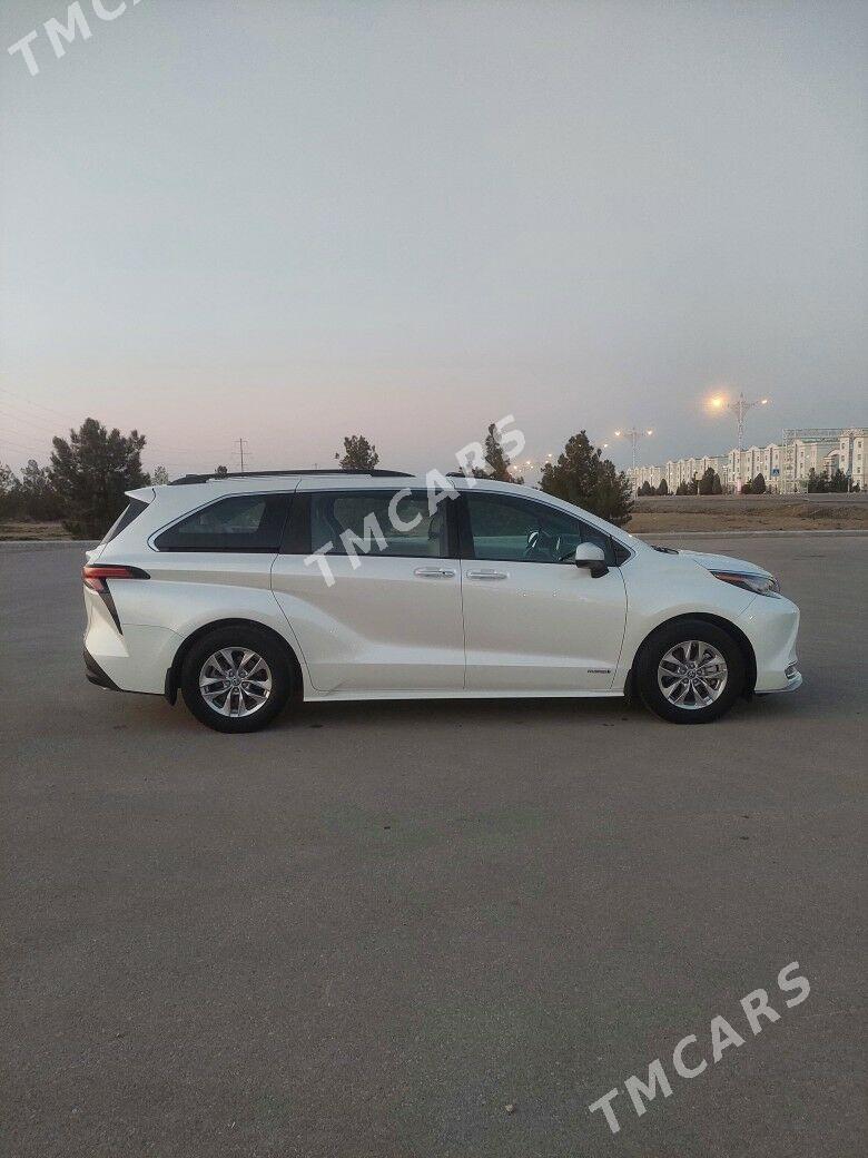 Toyota Sienna 2021 - 555 000 TMT - Aşgabat - img 9