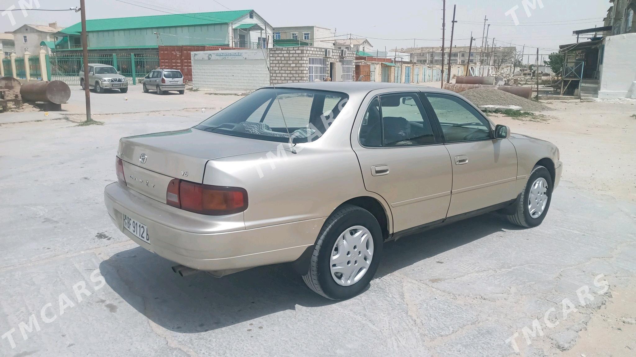 Toyota Camry 1996 - 90 000 TMT - Карабогаз - img 5