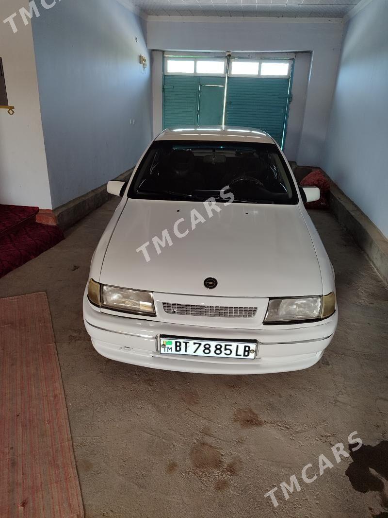 Opel Vectra 1993 - 30 000 TMT - Дарганата - img 5