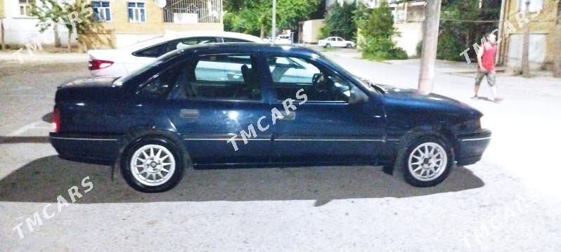 Opel Vectra 1991 - 33 000 TMT - Mary - img 4