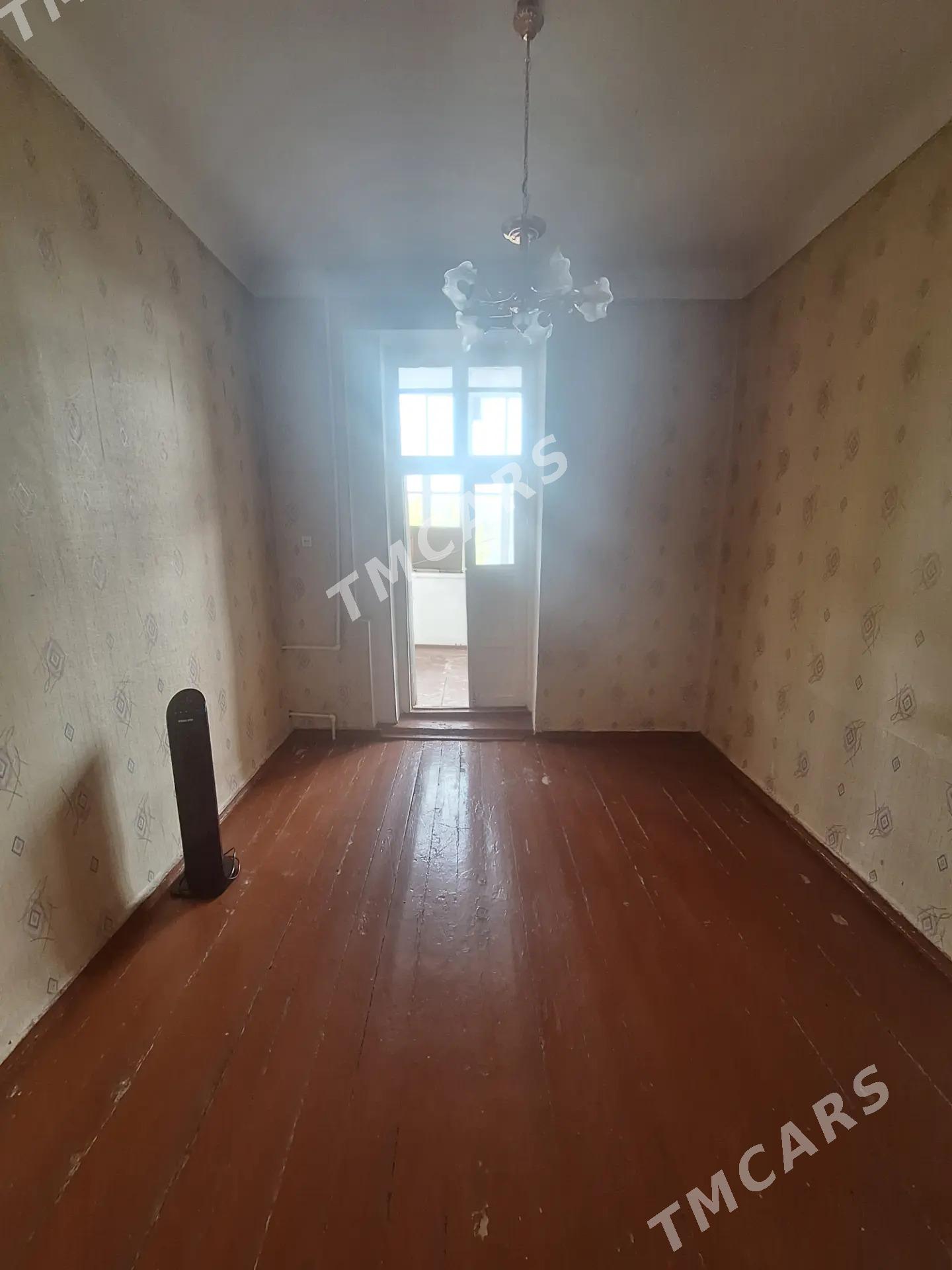 ГОГОЛЯ,3-КОМ.КВАРТИРА,86m² - Aşgabat - img 2