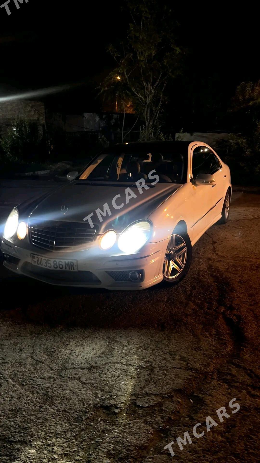 Mercedes-Benz E350 2005 - 130 000 TMT - Мары - img 5