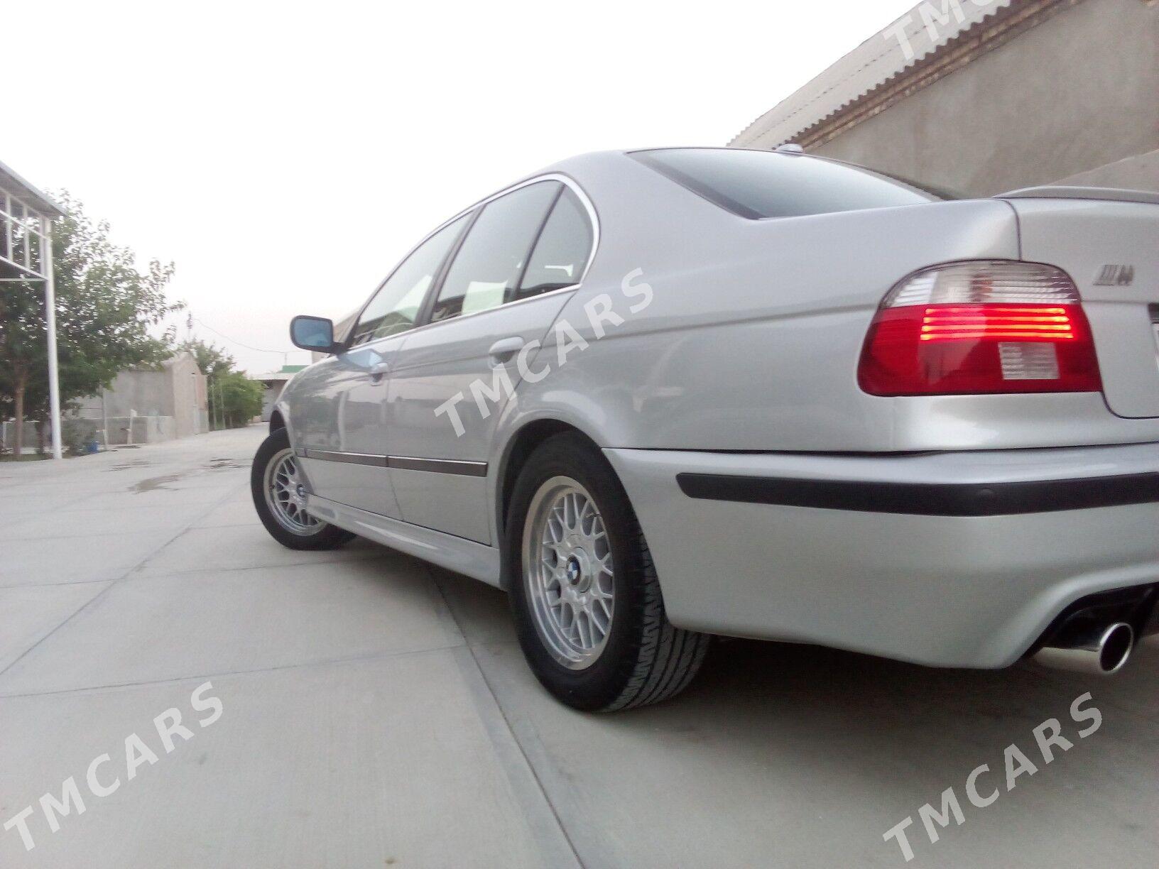 BMW 525 2000 - 110 000 TMT - Кака - img 4