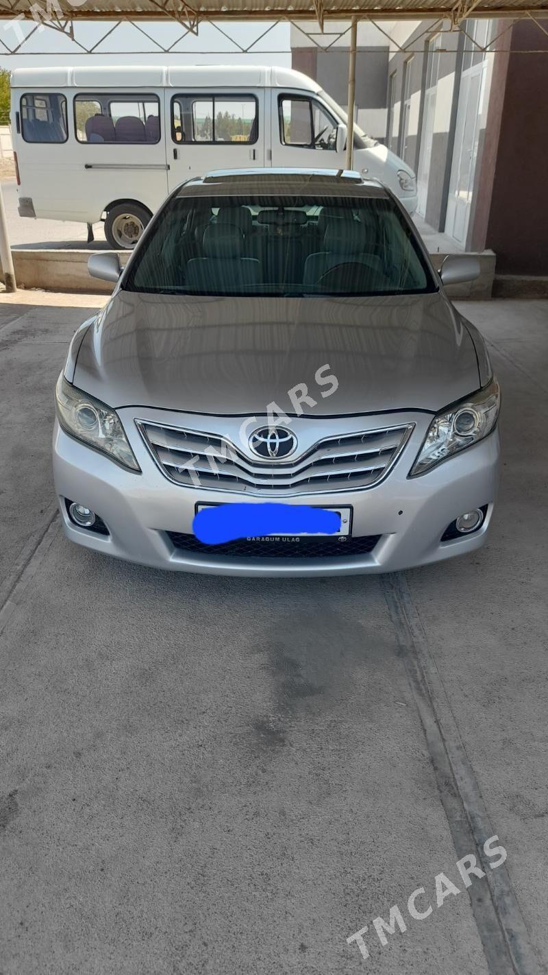 Toyota Camry 2011 - 200 000 TMT - Mary - img 4