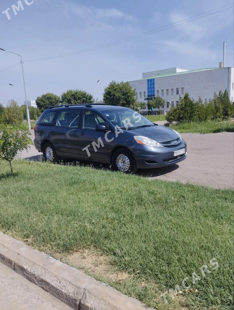 Toyota Sienna 2009 - 210 000 TMT - Daşoguz - img 3