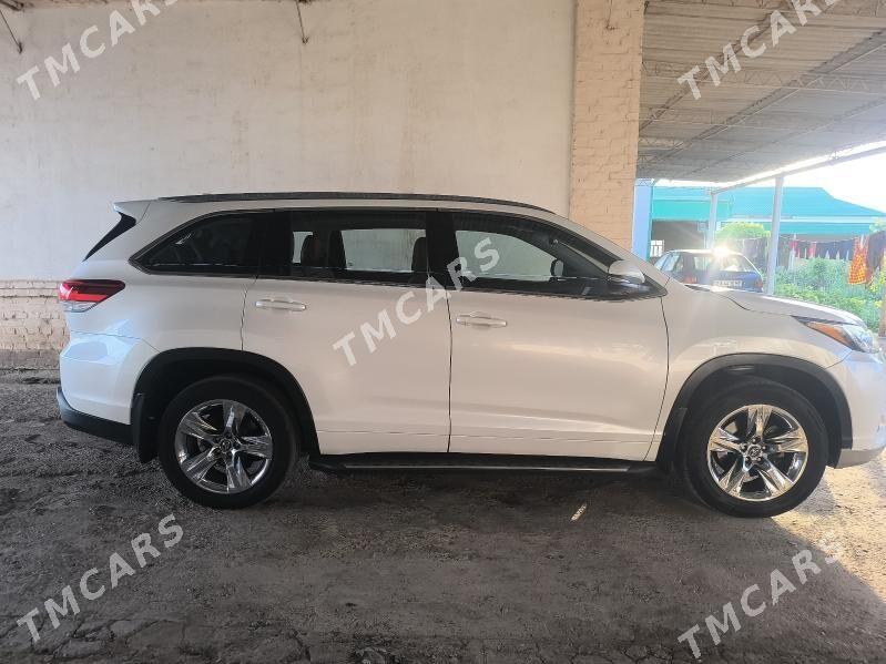 Toyota Highlander 2018 - 580 000 TMT - Мургап - img 5