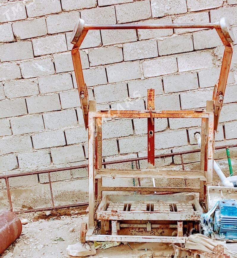 stanok - Jebel - img 2
