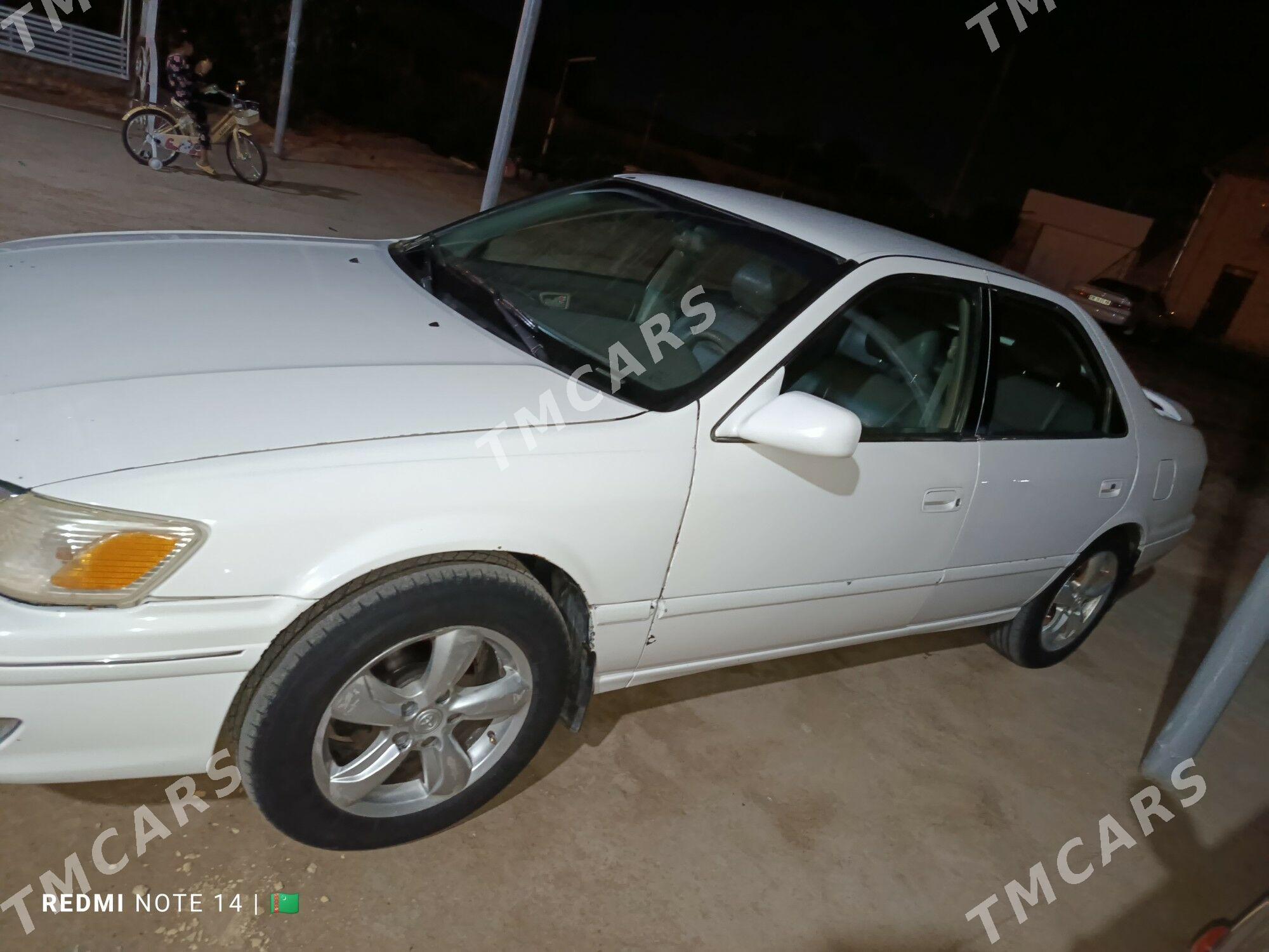 Toyota Camry 1997 - 130 000 TMT - Векильбазар - img 2