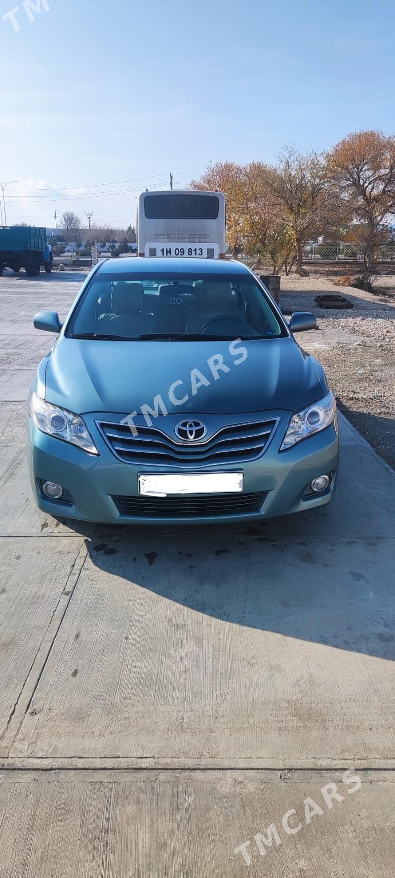 Toyota Camry 2010 - 195 000 TMT - Балканабат - img 3