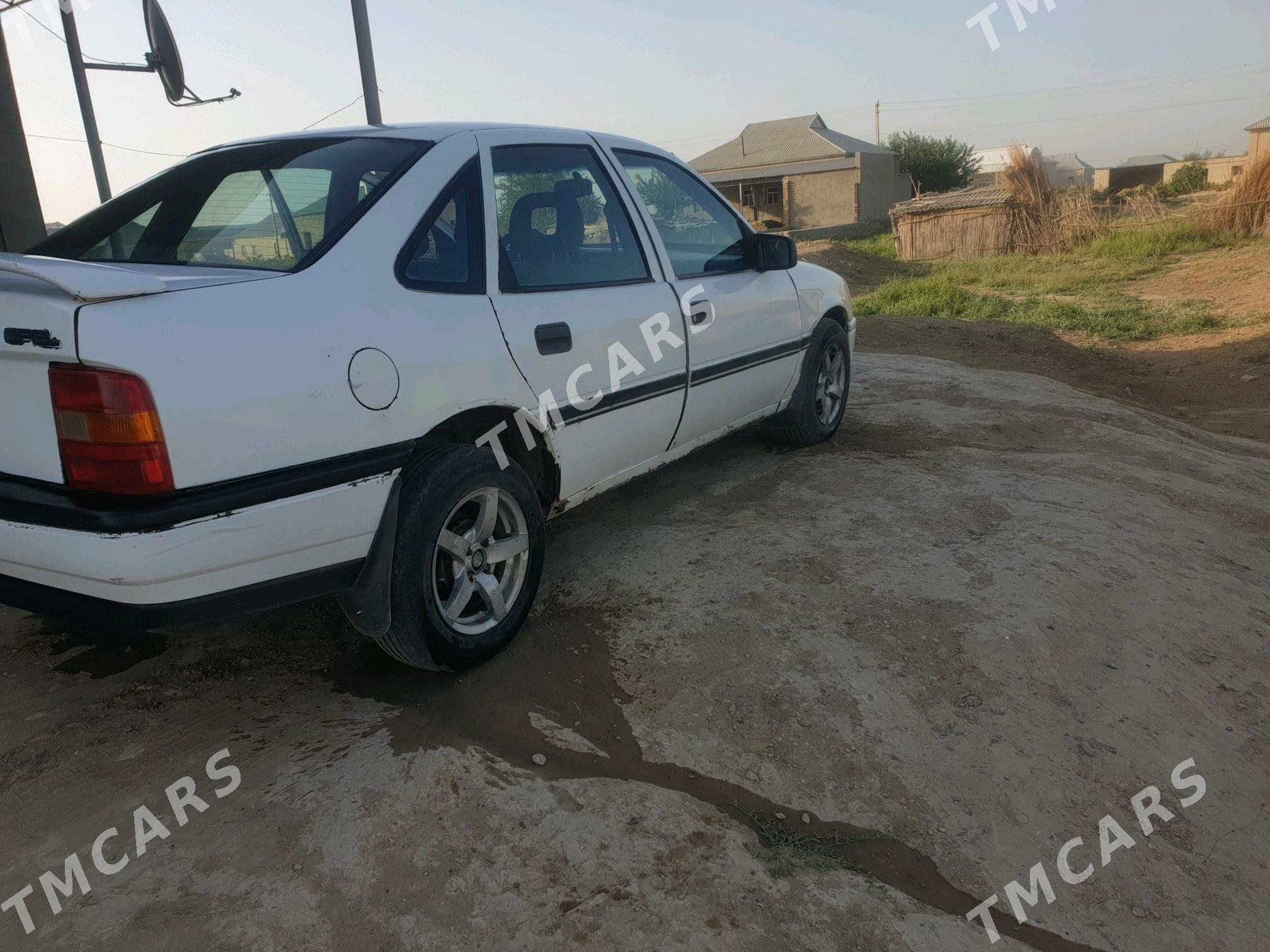 Opel Vectra 1991 - 24 000 TMT - Байрамали - img 3