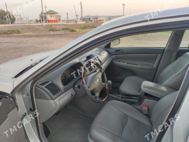Toyota Camry 2004 - 170 000 TMT - Мары - img 9
