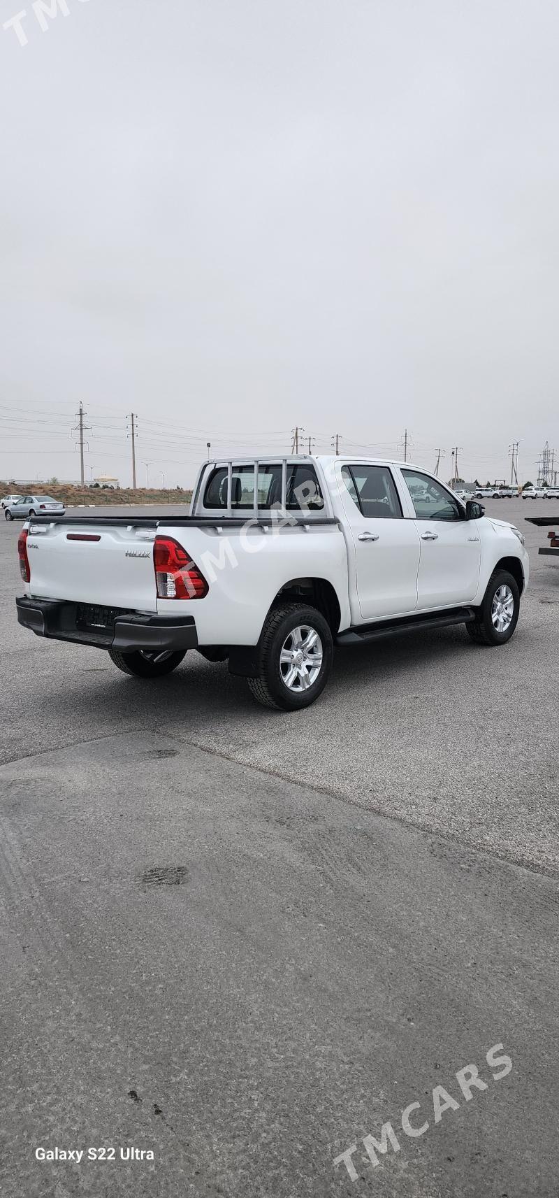 Toyota Hilux 2024 - 617 000 TMT - Ашхабад - img 6