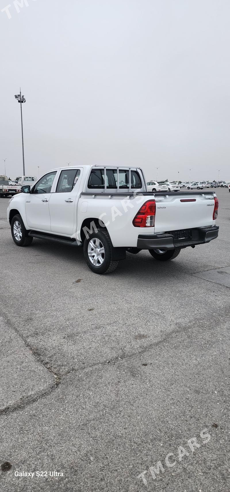 Toyota Hilux 2024 - 617 000 TMT - Ашхабад - img 7
