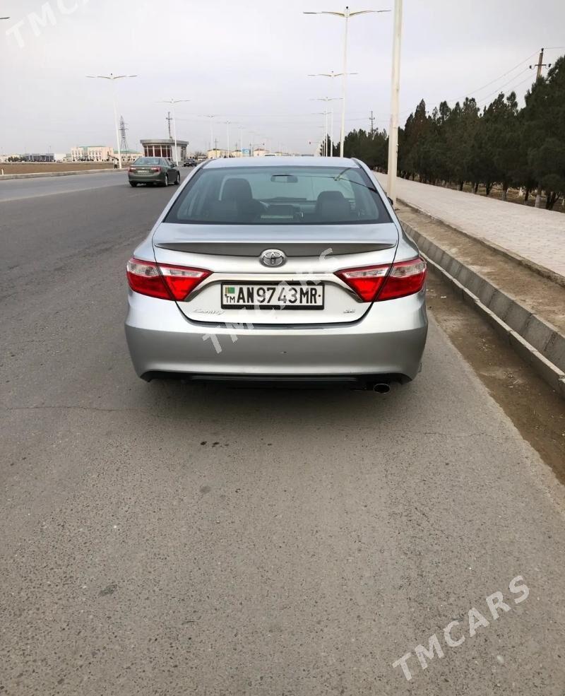 Toyota Camry 2016 - 250 000 TMT - Baýramaly - img 4