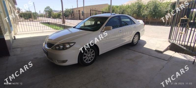 Toyota Camry 2004 - 250 000 TMT - Çärjew - img 7