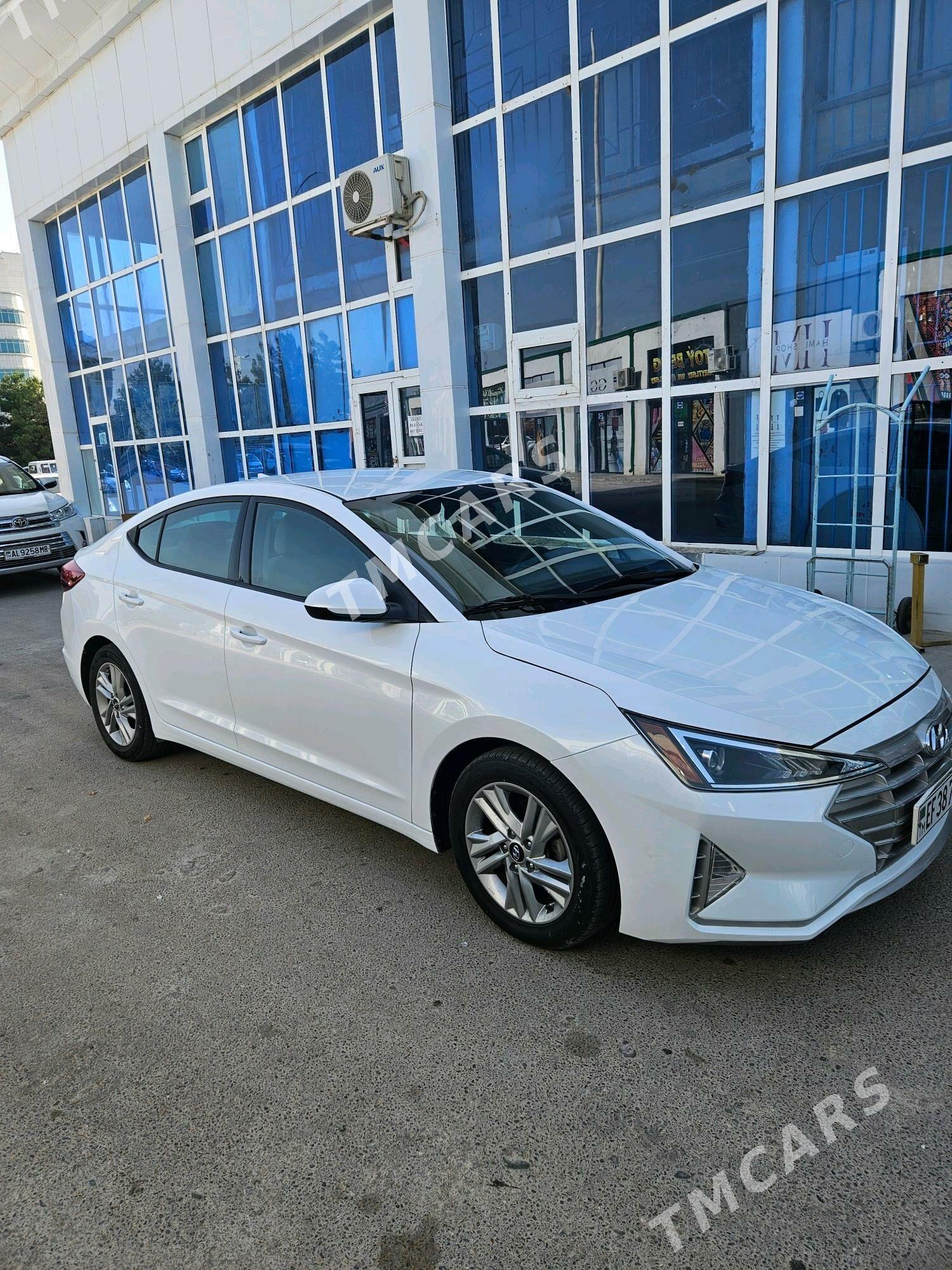 Hyundai Elantra 2020 - 190 000 TMT - Мары - img 3
