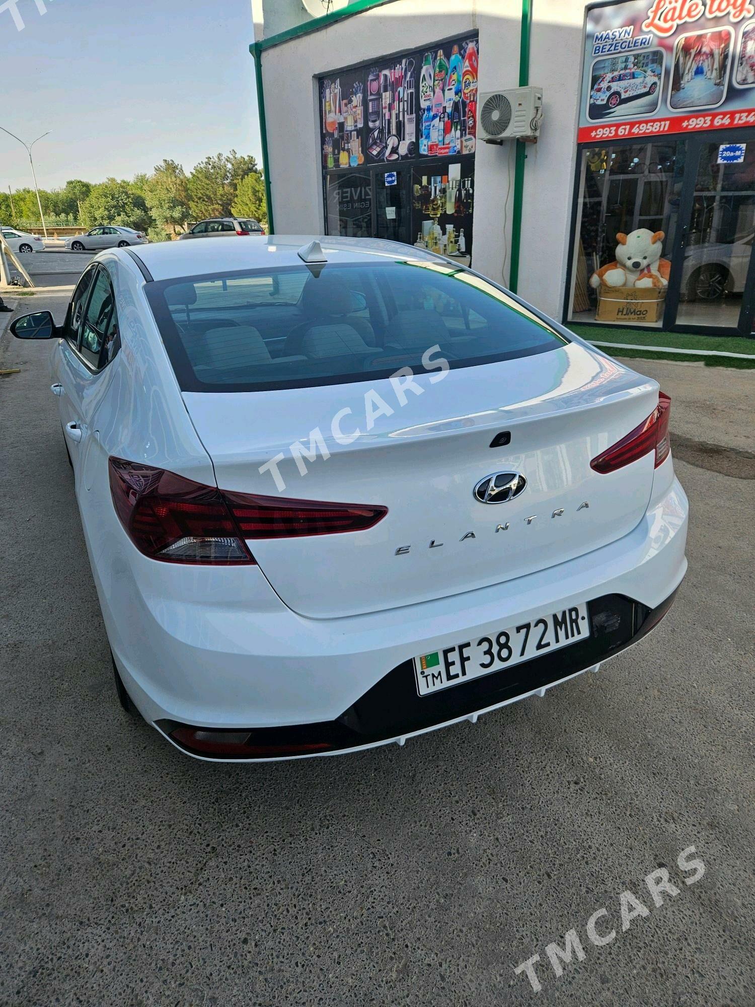 Hyundai Elantra 2020 - 190 000 TMT - Мары - img 5