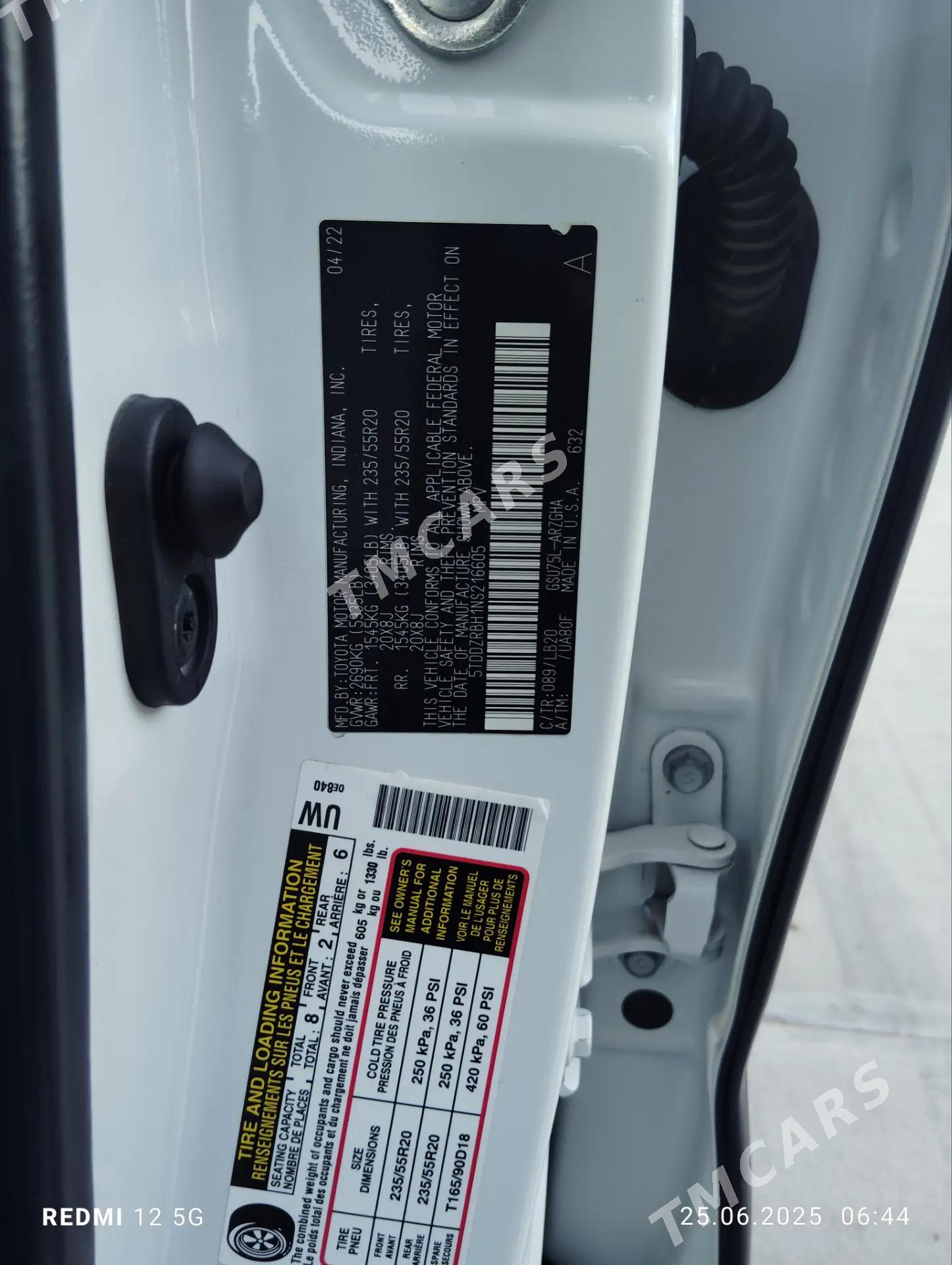 Toyota Highlander 2022 - 600 000 TMT - Мары - img 6