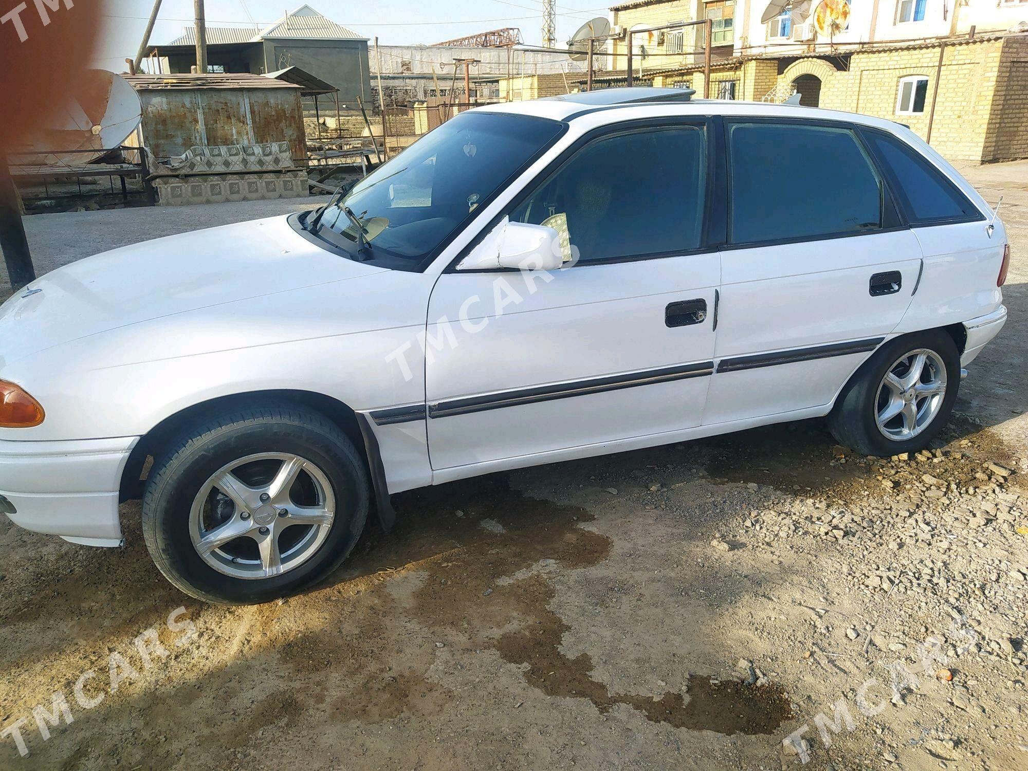 Opel Astra 1992 - 27 000 TMT - Mary - img 5