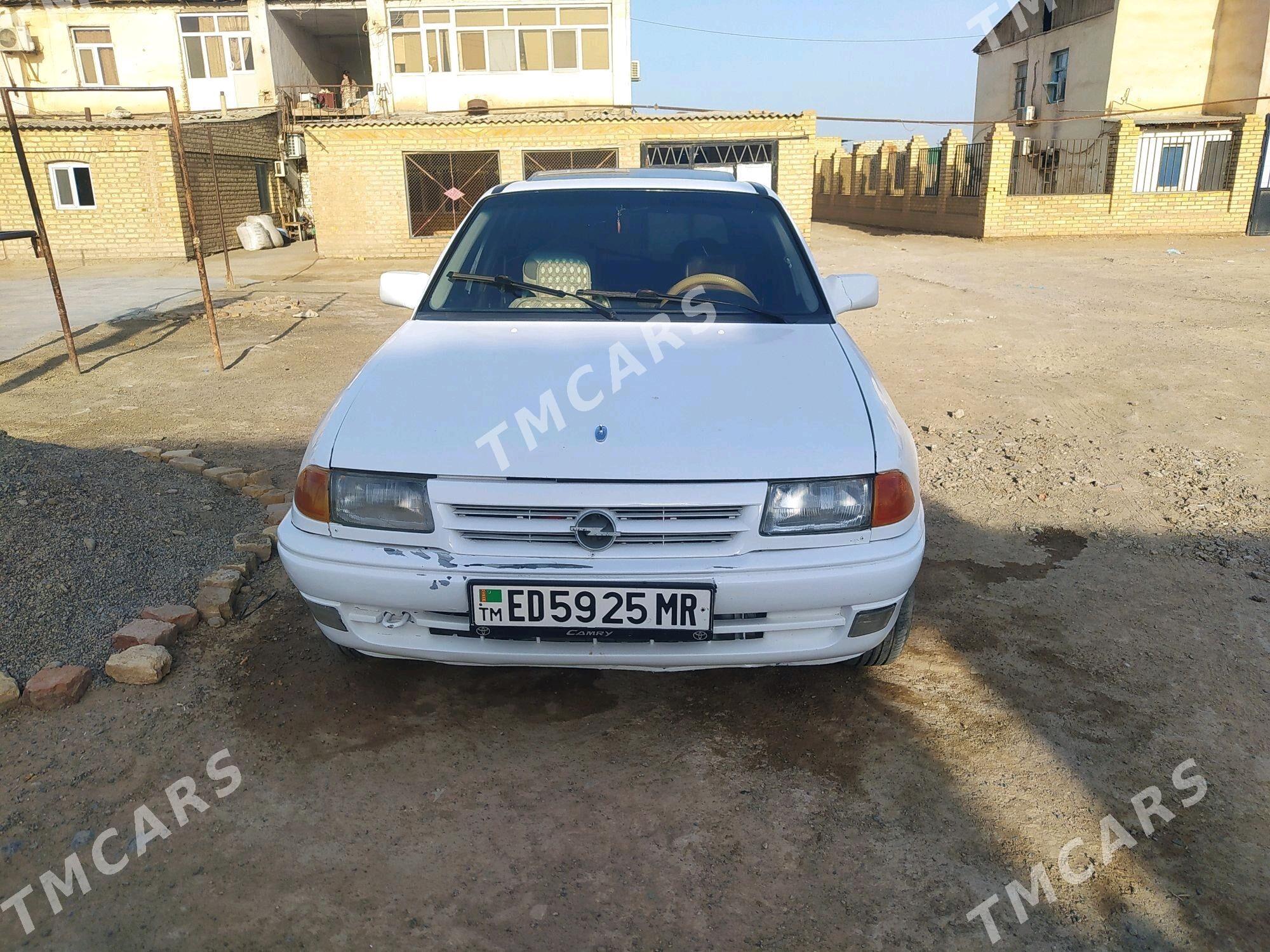 Opel Astra 1992 - 27 000 TMT - Mary - img 7