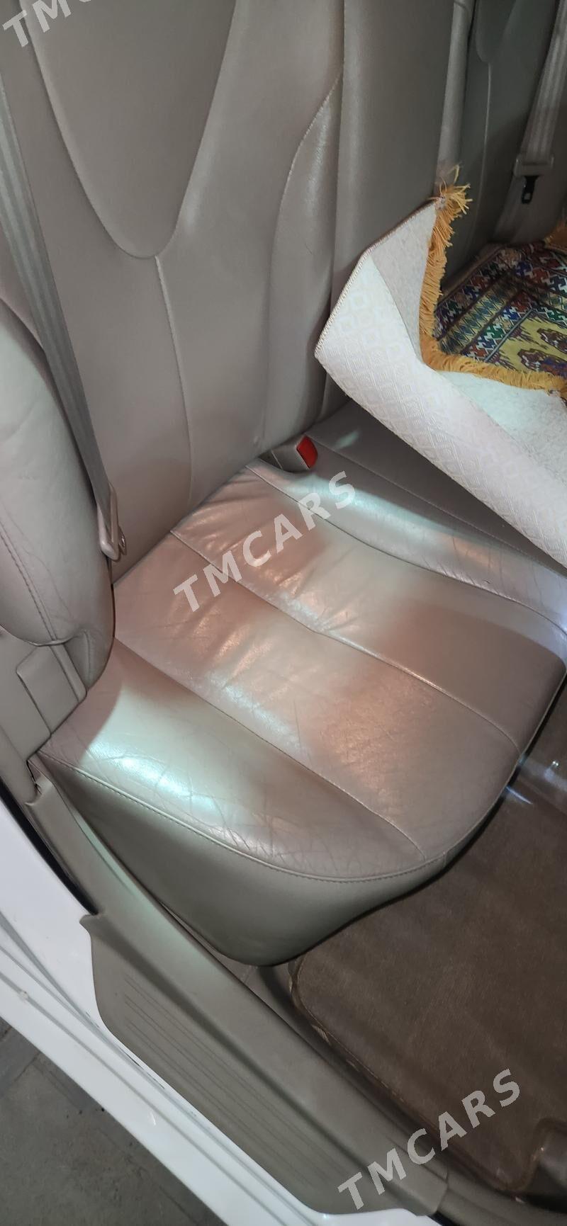 Toyota Camry 2010 - 225 000 TMT - Мары - img 2