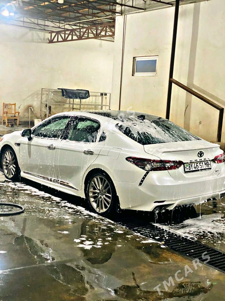 Toyota Camry 2022 - 360 000 TMT - Байрамали - img 1